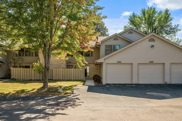 Minnetonka, MN 55345,18681 Clear View CT