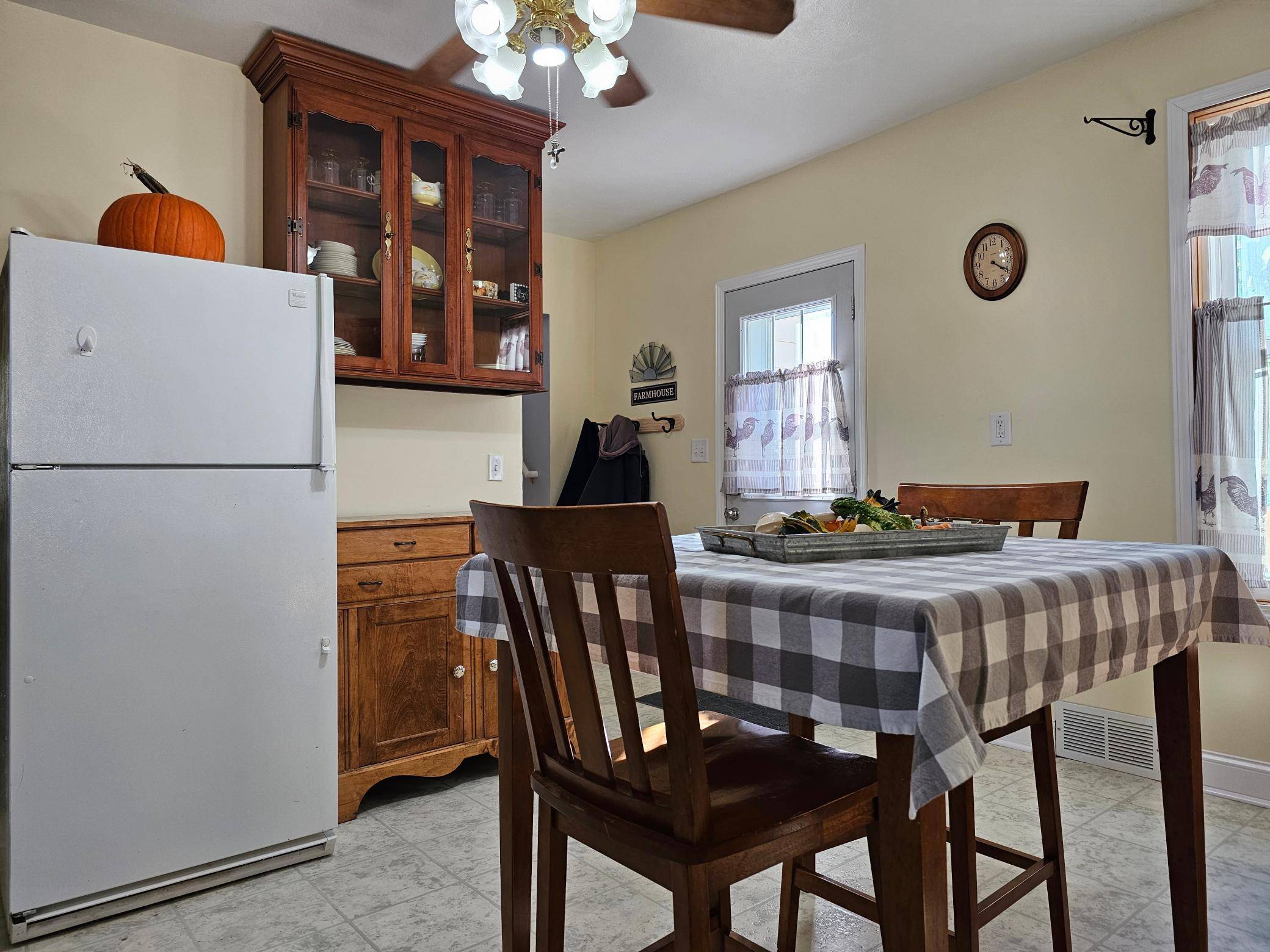 Pine City, MN 55063,745 8th ST SW