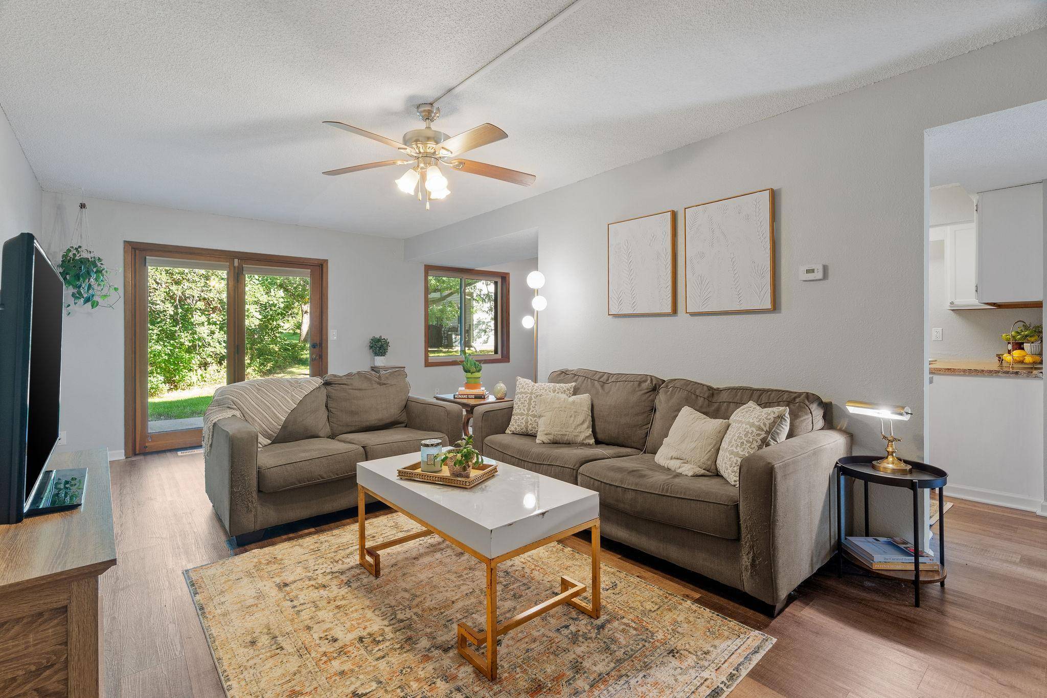 1033 124th CIR NW,  Coon Rapids,  MN 55448