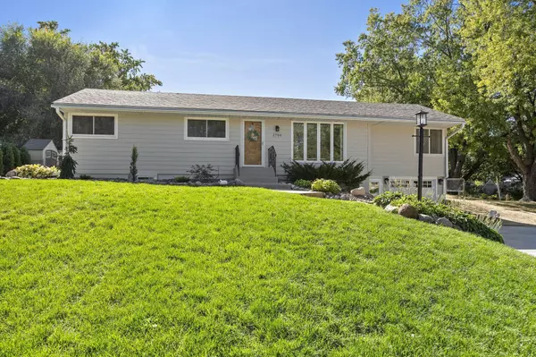 White Bear Twp, MN 55110,2704 Martin WAY