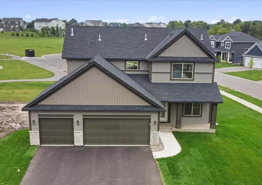 17964 Headwaters Drive, Lakeville, MN 55044