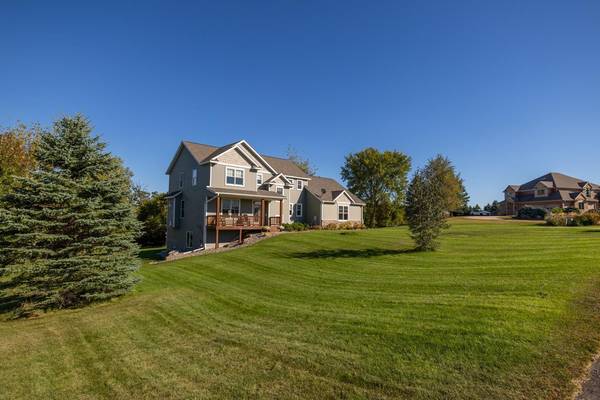 8830 Fitzpatrick LN NW,  Oronoco Twp,  MN 55901