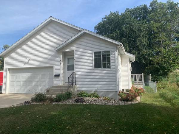 417 S Yale AVE, Litchfield, MN 55355