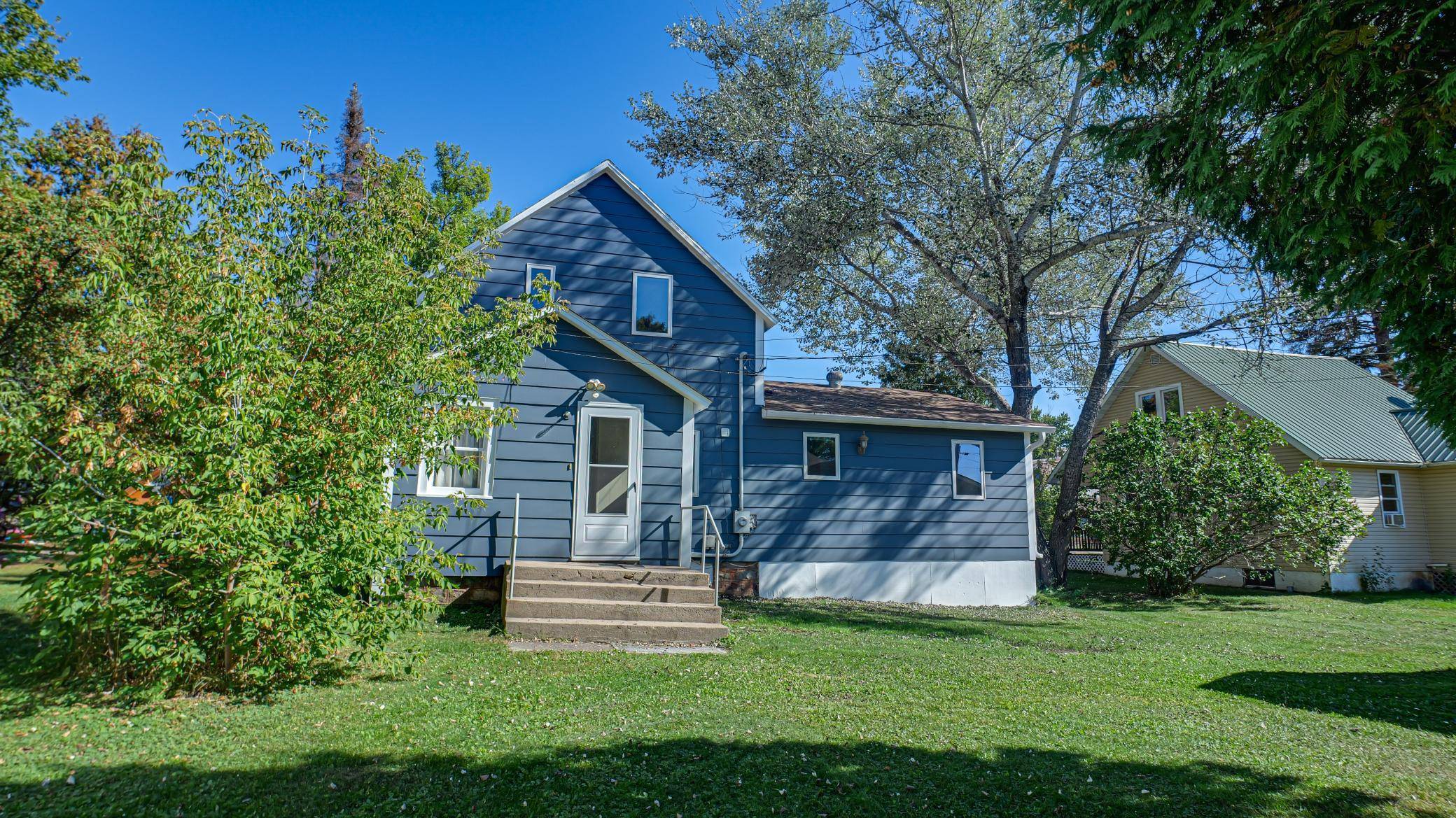 Bovey, MN 55709,108 4th AVE