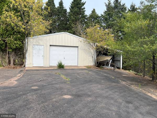 895 250th AVE, Bone Lake Twp, WI 54853