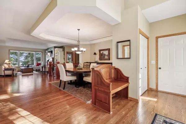 Lakeville, MN 55044,16555 Irwin CT