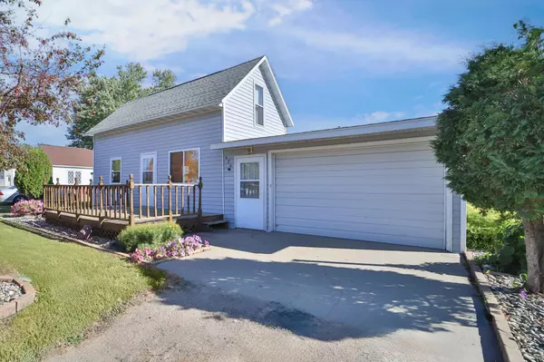 420 N Main ST,  Hewitt,  MN 56453