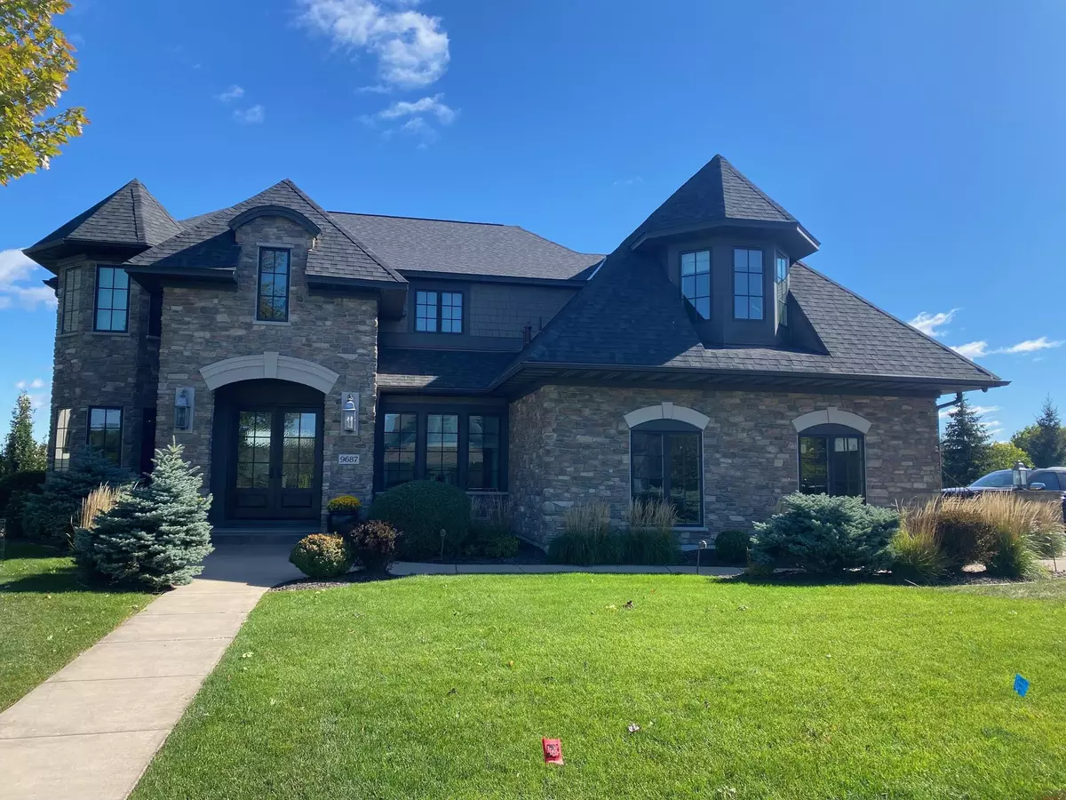 Eden Prairie, MN 55347,9687 Sky LN