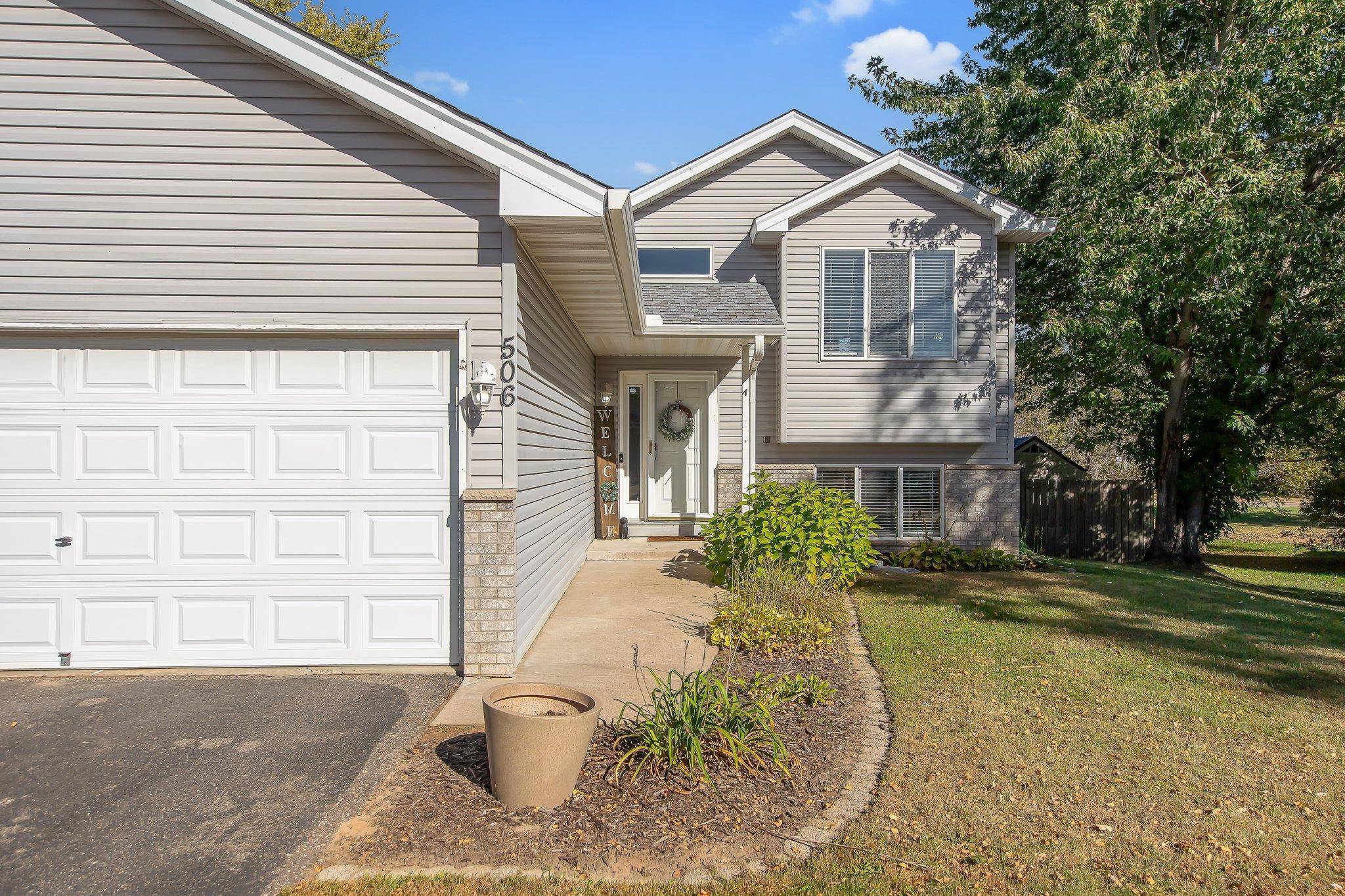 Isanti, MN 55040,506 Birch ST SW