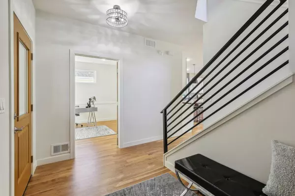 Minneapolis, MN 55406,4308 45th AVE S