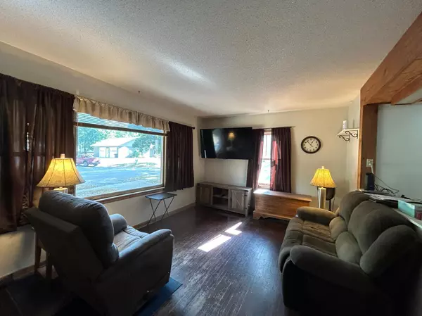 Montevideo, MN 56265,521 N 10th ST