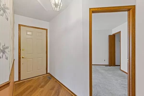 Inver Grove Heights, MN 55077,2136 49th WAY E