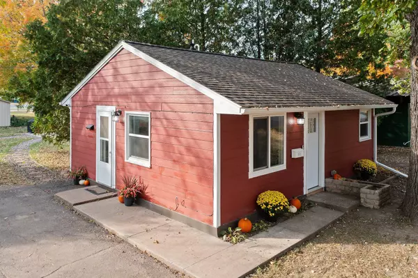 513 Mclean ST, Mora, MN 55051