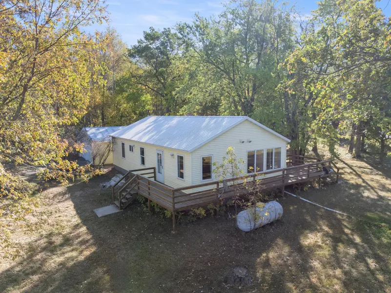 24709 Thunder RD, Staples Twp, MN 56479