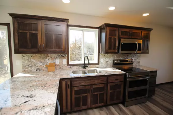 Saint Francis, MN 55070,23323 Redwood CT NW