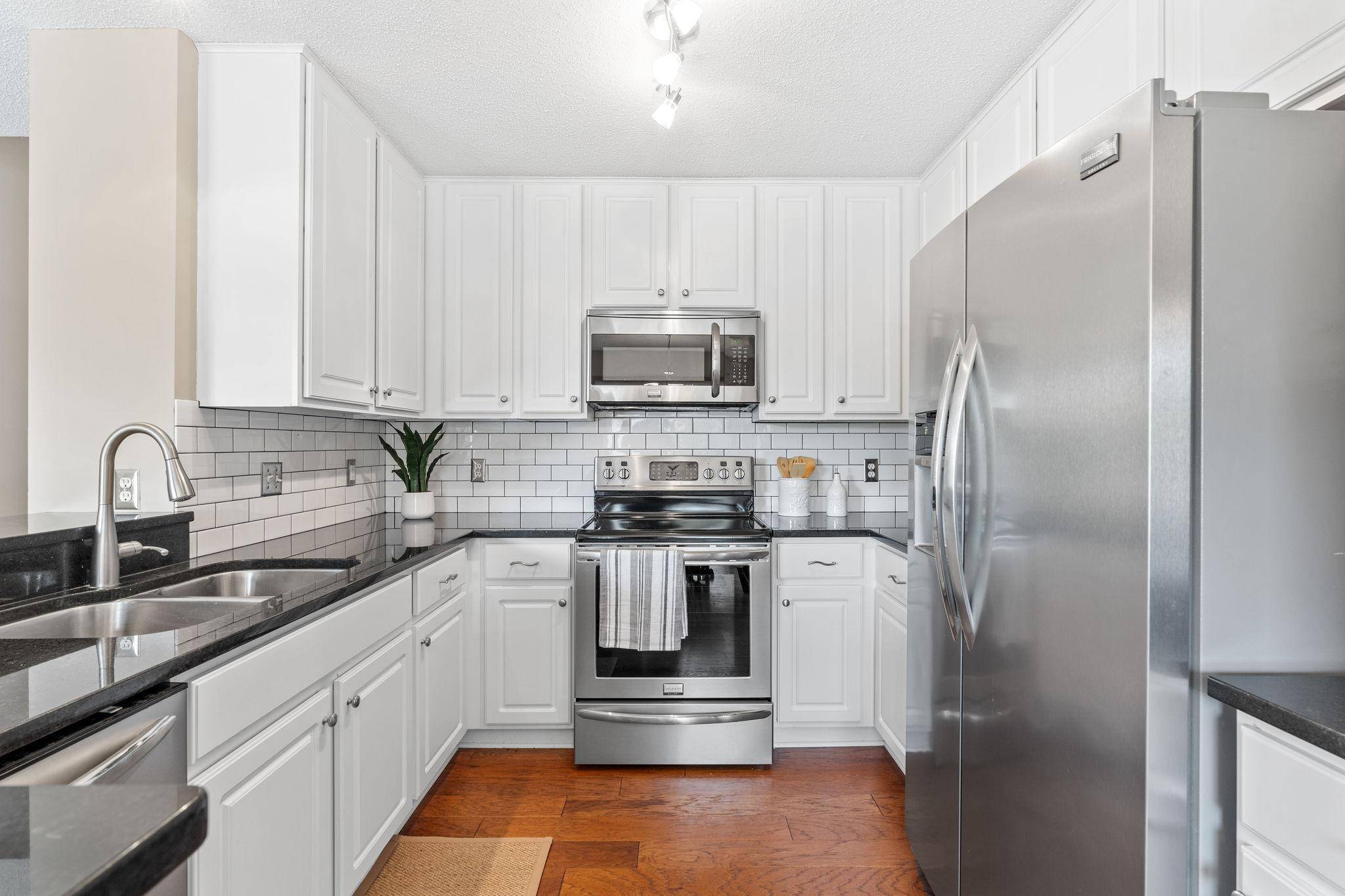 Chanhassen, MN 55317,2849 Century TRL