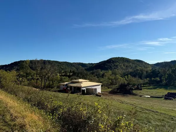 La Crescent Twp, MN 55947,4161 N Pine Creek RD