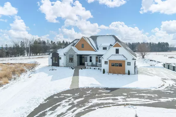 6783 Broadview DR, Credit River Twp, MN 55372