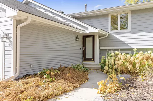 Chanhassen, MN 55317,7000 Derby DR