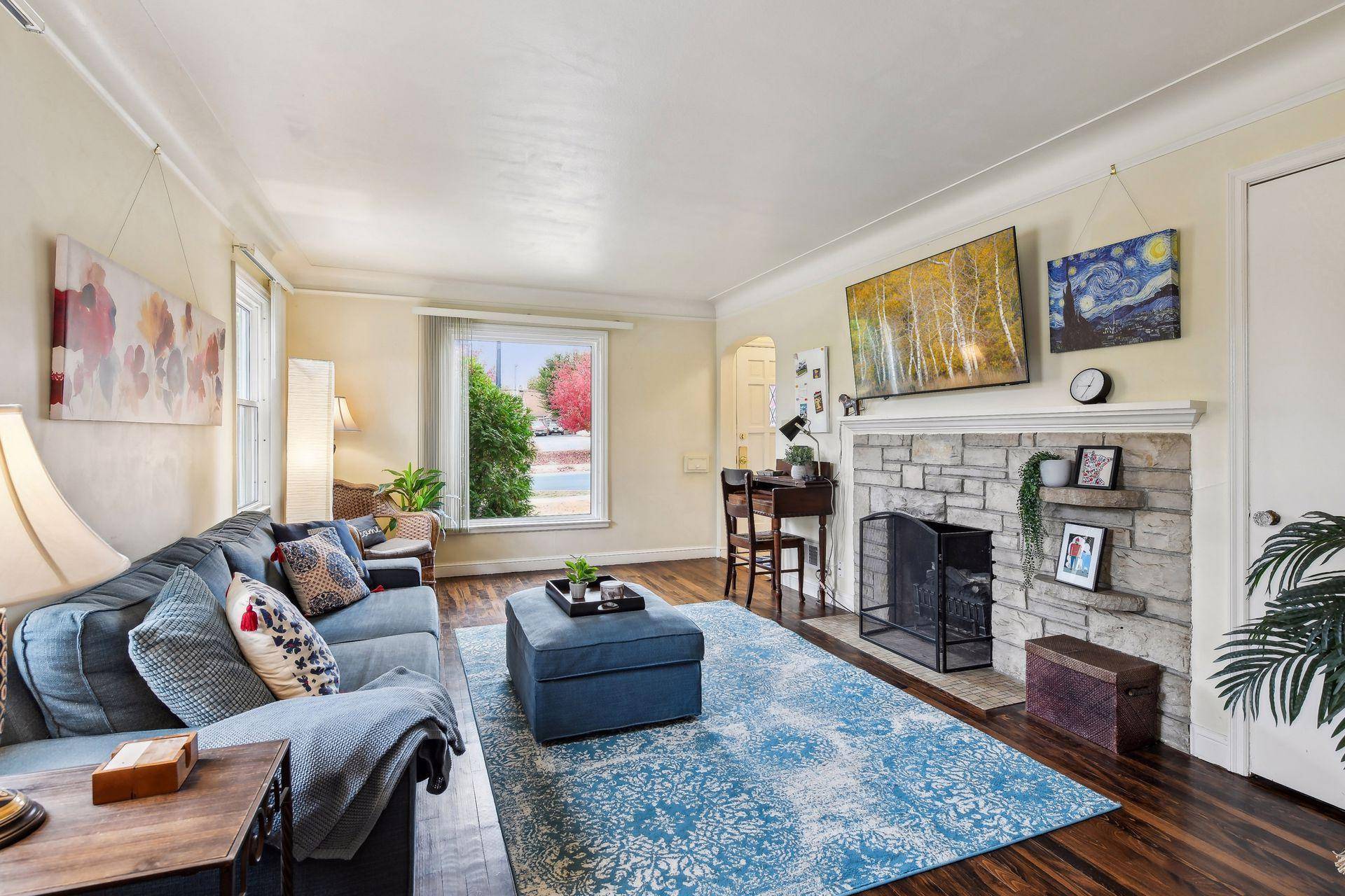 Minneapolis, MN 55419,5445 Penn AVE S