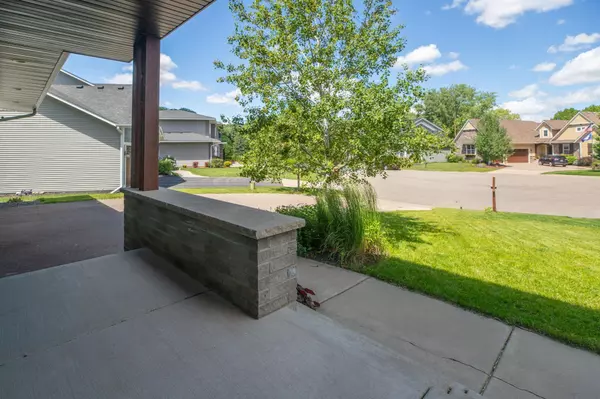 West Saint Paul, MN 55118,336 Crowley CIR