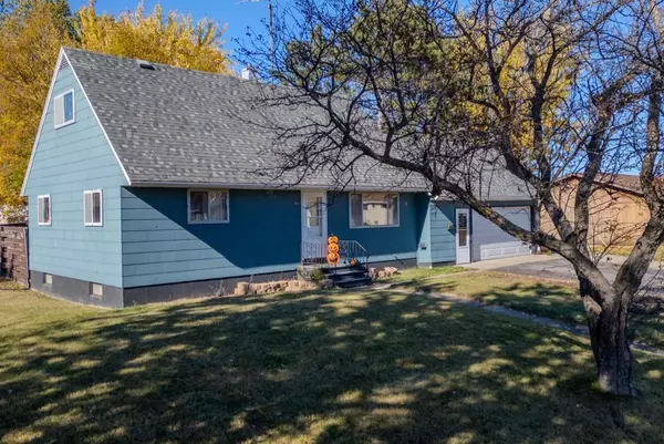 601 Dorchester DR, Hoyt Lakes, MN 55750