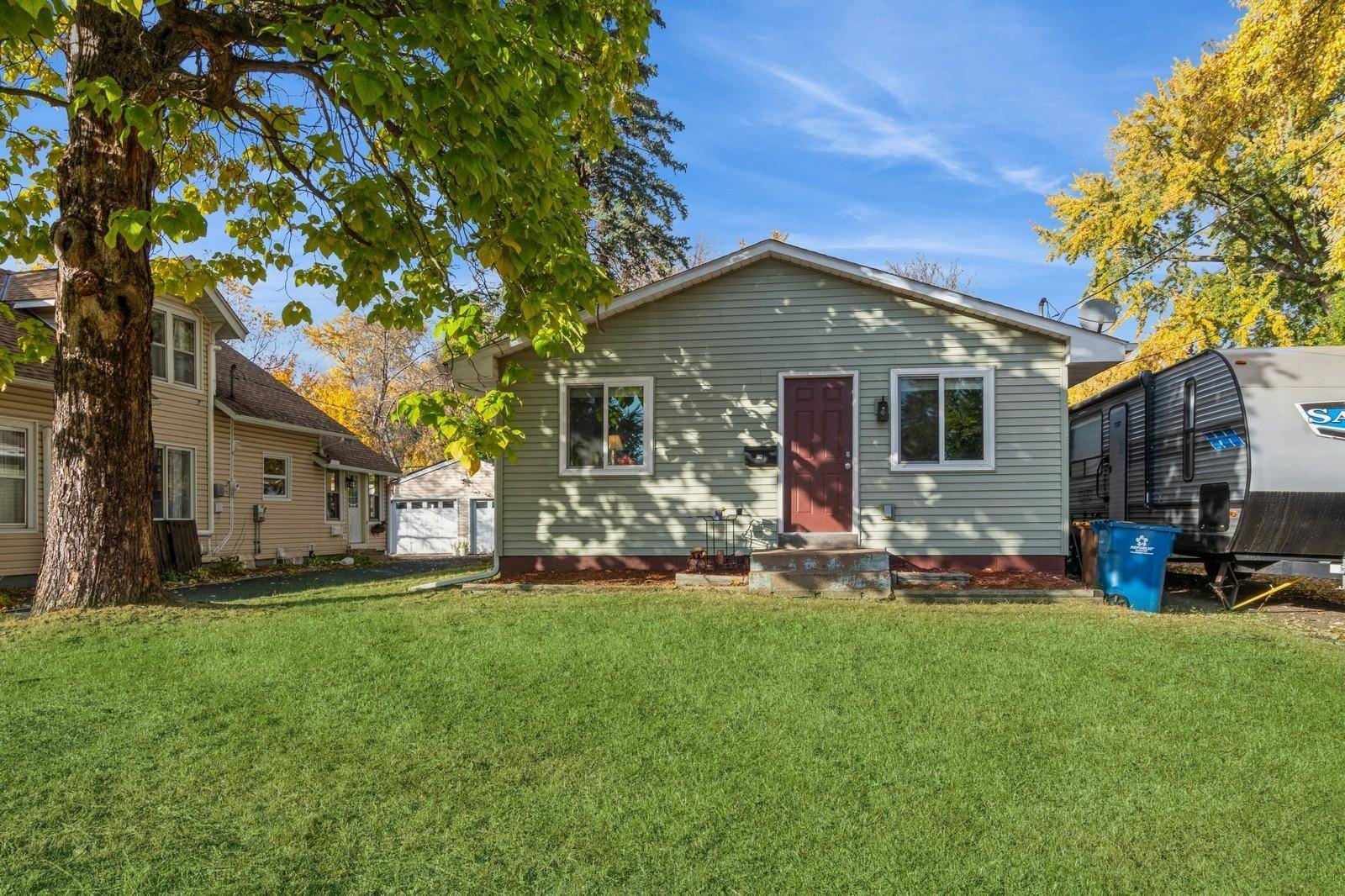 1947 Florence ST,  White Bear Lake,  MN 55110