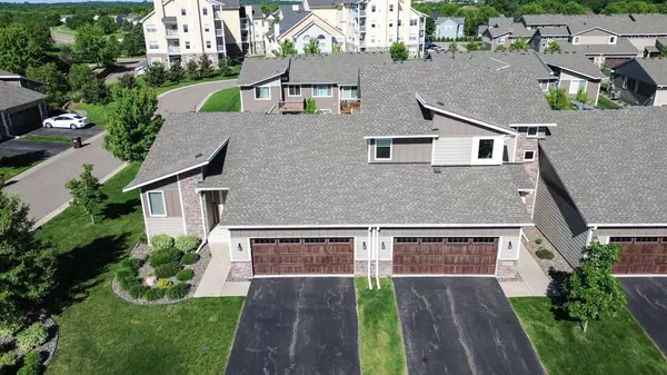 Woodbury, MN 55129,10899 Retreat LN