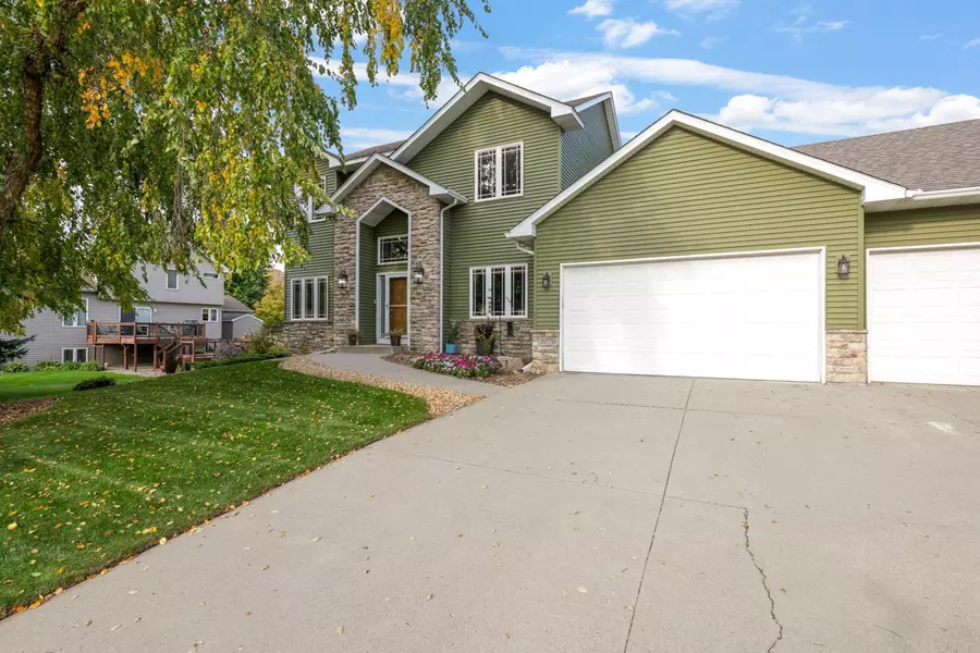 20775 Independence CT, Lakeville, MN 55044