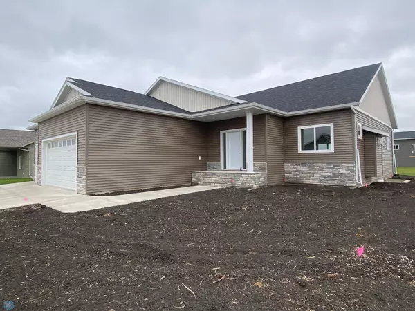 Fargo, ND 58104,7492 16th ST S