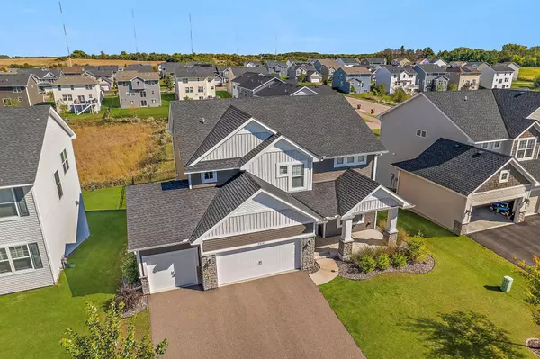 Woodbury, MN 55129,9838 Glacial Valley Alcove