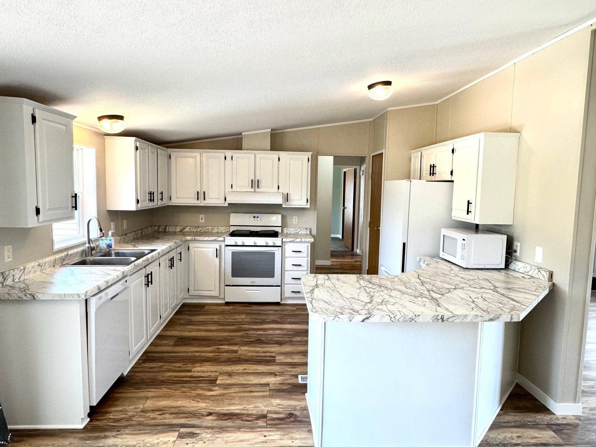 Badger, MN 56714,603 Tamarack ST