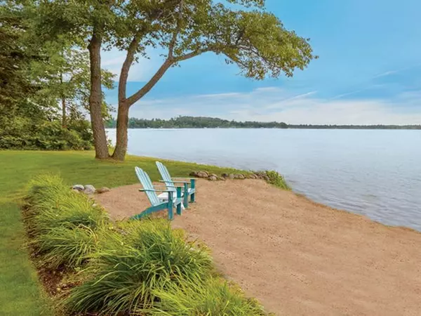 Nisswa, MN 56468,10746 Loon Call DR SW