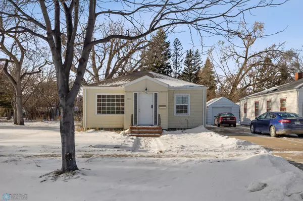 1311 6th ST S, Moorhead, MN 56560