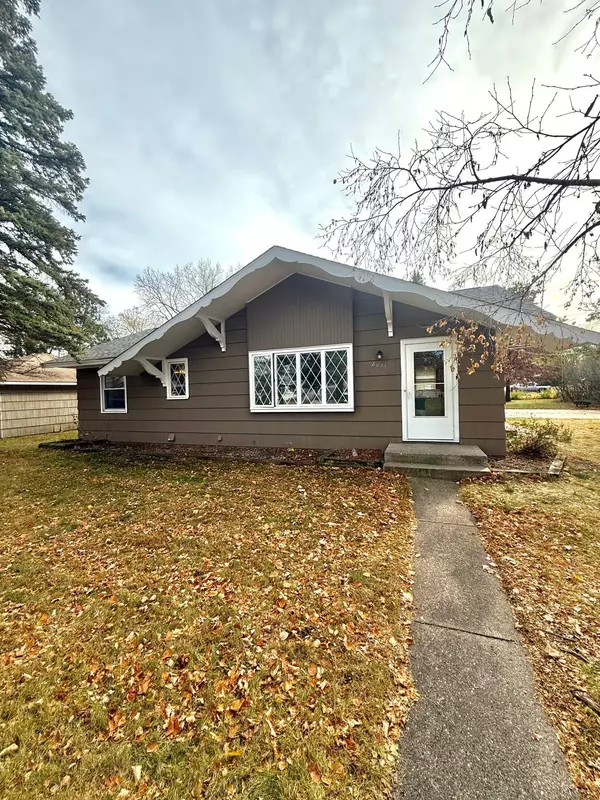 8033 Grafton AVE S, Cottage Grove, MN 55016