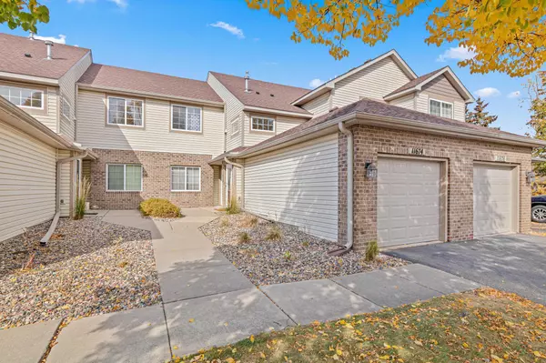 11676 Langford CIR #804, Burnsville, MN 55337