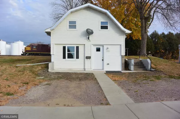 Glencoe, MN 55336,219 10th ST E