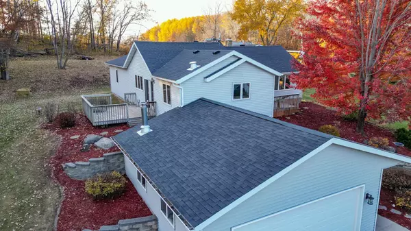 Friberg Twp, MN 56534,32269 270th AVE