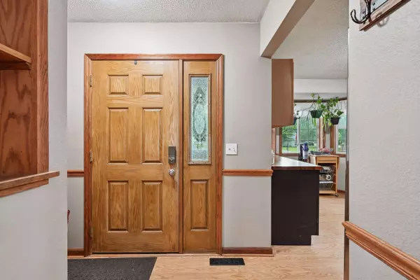 Monticello, MN 55362,2 Center CIR