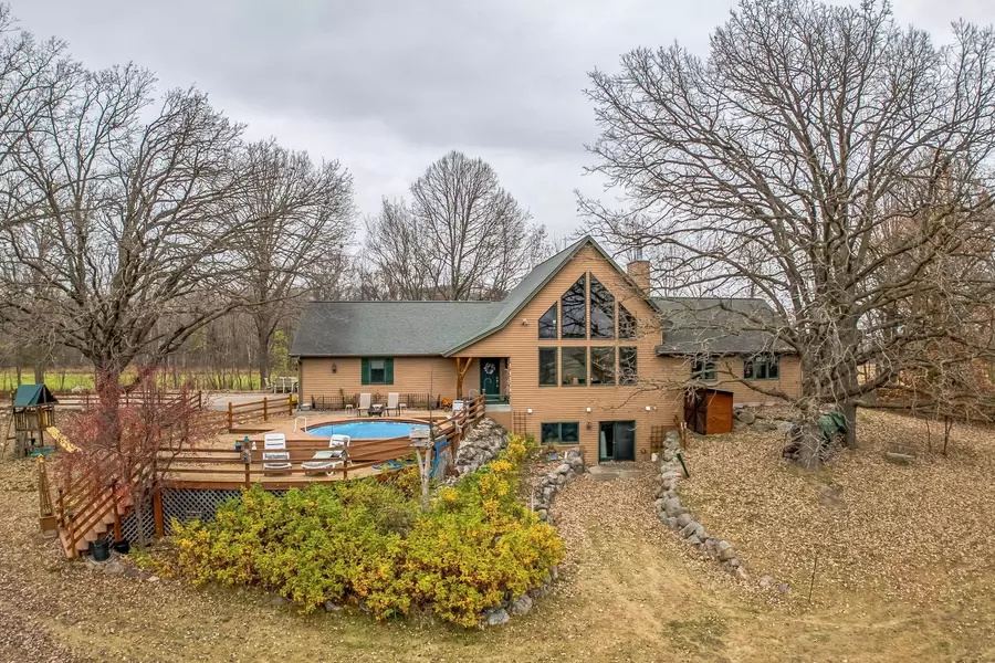 1142 Bear ST, Milaca, MN 56353