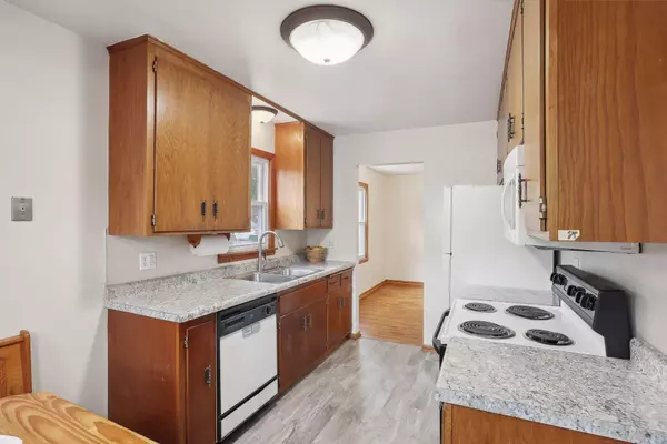 Saint Louis Park, MN 55426,3521 Wyoming AVE S