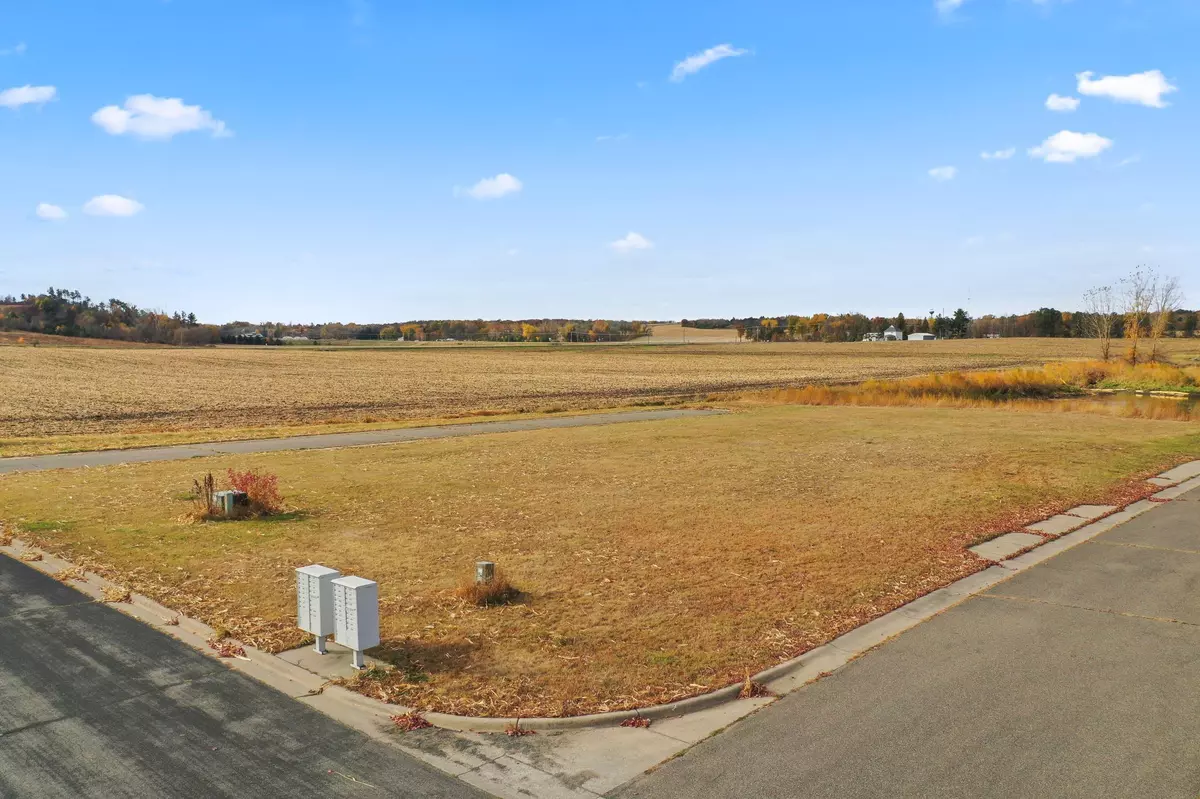 Northfield, MN 55057,2508 Country View DR