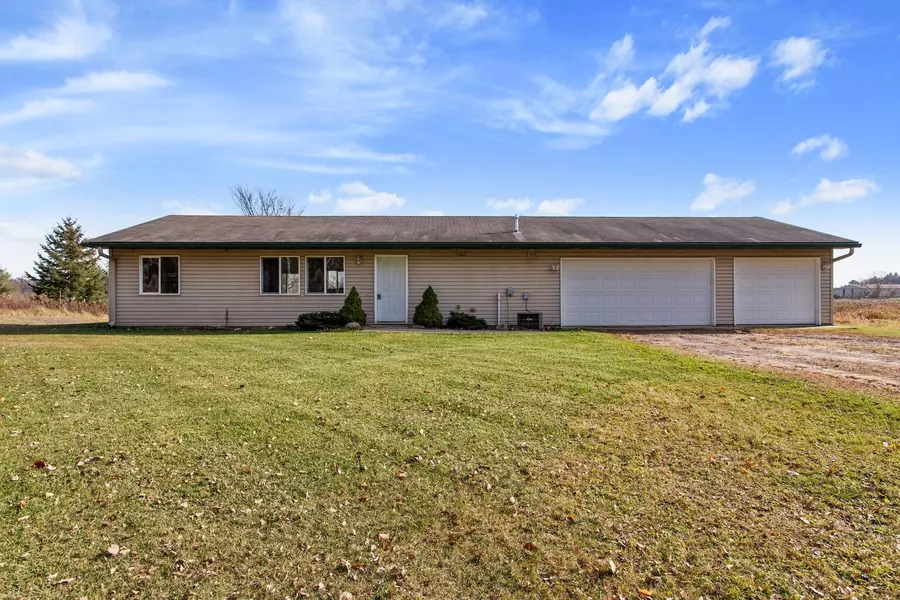 39089 Flamingo ST NW, Maple Ridge Twp, MN 55080