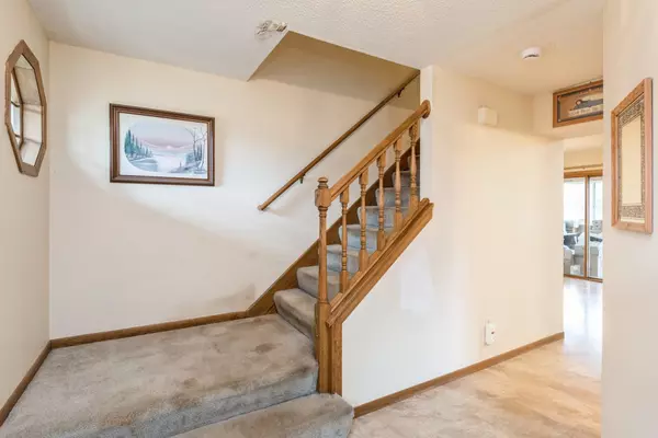 Cottage Grove, MN 55016,9498 71st ST S