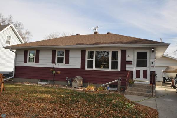 1108 14th ST N, Moorhead, MN 56560