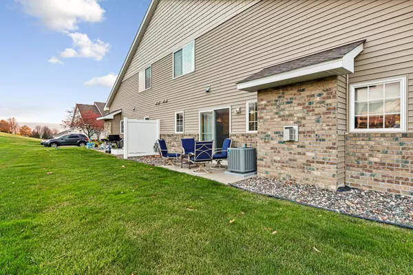 Lakeville, MN 55044,17536 Gillette WAY