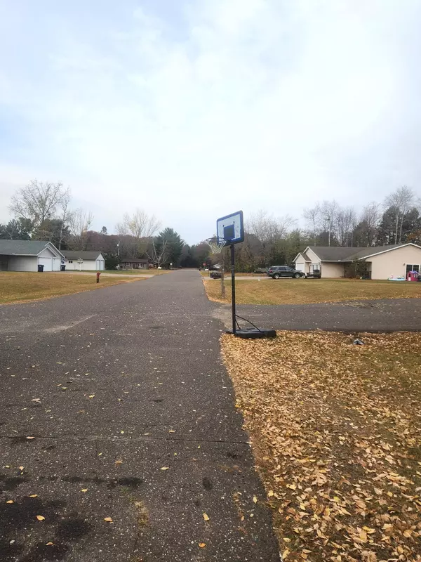 Chetek, WI 54728,xxx W Leonard ST