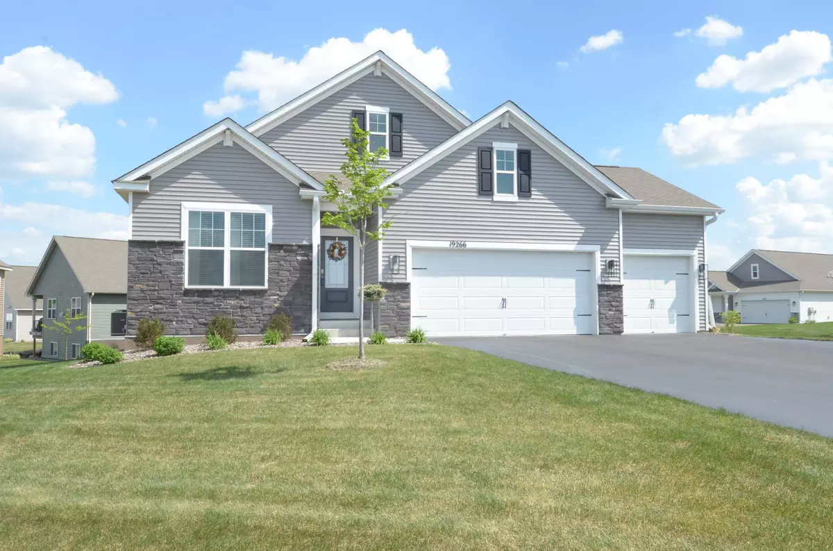 Rogers, MN 55374,19266 Hunters PL