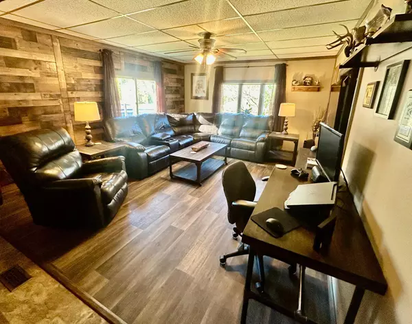 Pillager, MN 56473,412 W Hazel AVE