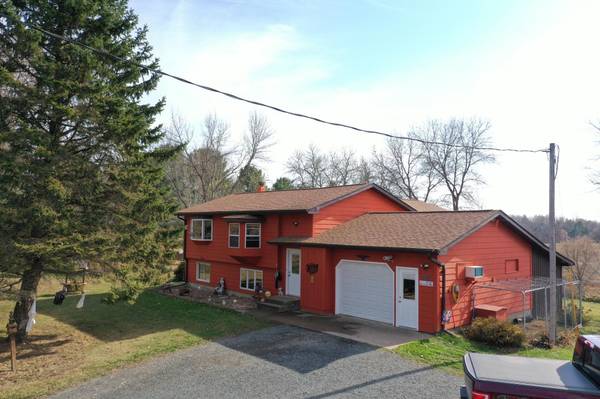 1814 W Church RD, Alden Twp, WI 54026